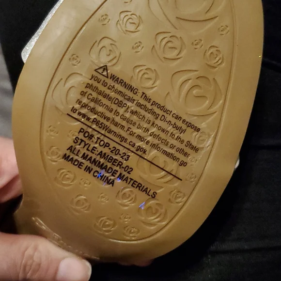 NIB Silver Strappy Heels - Picture 9 of 16